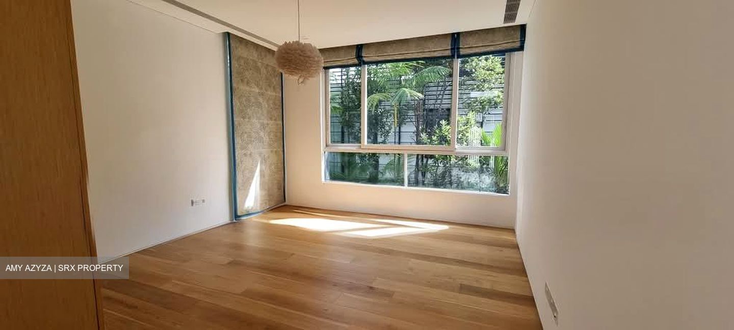 Sentosa Cove (D4), Detached #548005361